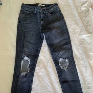 Levi’s 721 high rise skinny